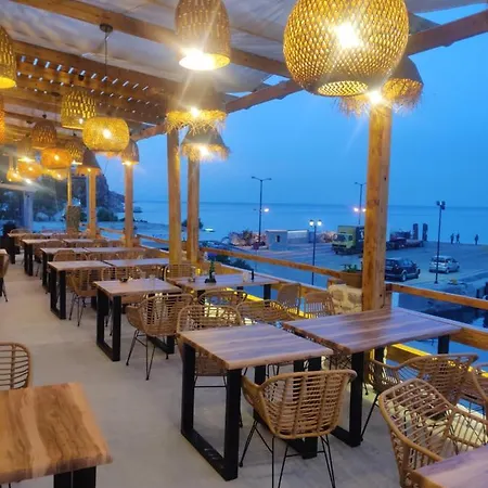 Blue Sky Aparts 3* Livadia (Tilos)