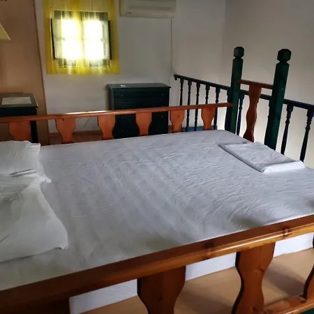 Aparthotel Blue Sky Aparts 3*